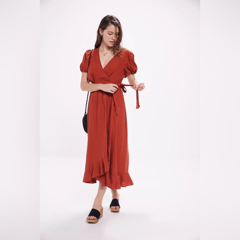 UO Amalfi Linen Midi Wrap Dress size L